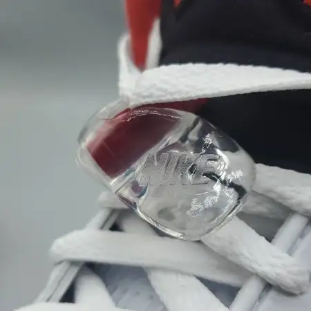 Air Jordan 5 Retro 'Fire Air Jordan 5 Red' 2025