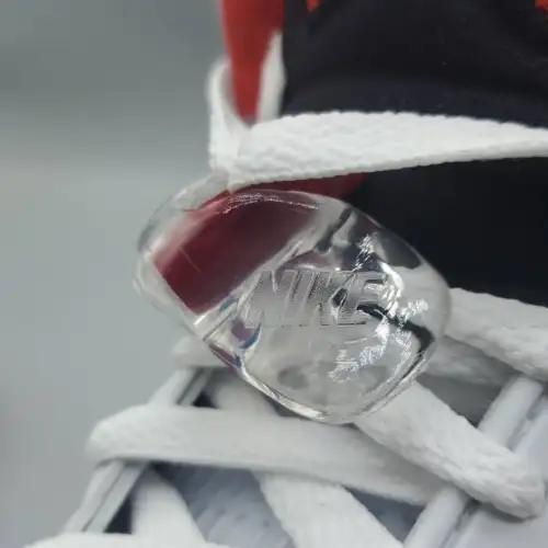 Air Jordan 5 Retro 'Fire Air Jordan 5 Red' 2025