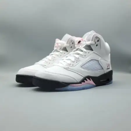 Air Jordan 5 Retro 'Medium Soft Pink' 27D8115