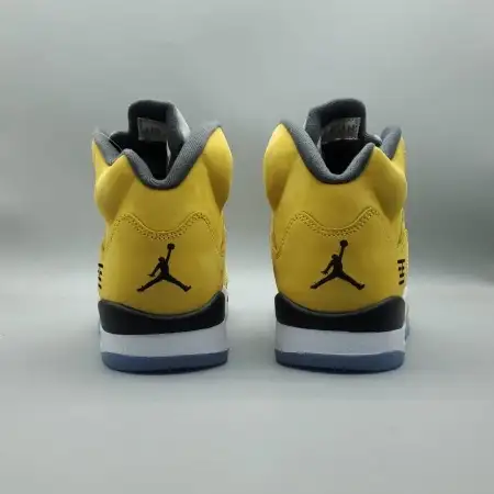 Air Jordan 5  T23  Retro T23 'Tokyo' 2025