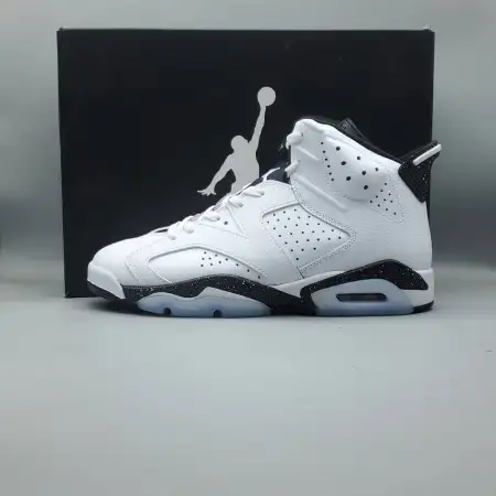 Air Jordan 6 Retro 'Reverse Air Jordan 6 Oreo'