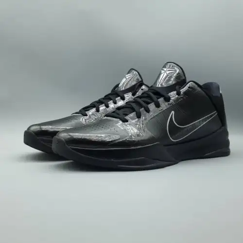 Zoom Kobe 5 'Black Zoom Kobe 5 Out'