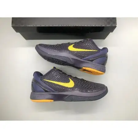 Zoom Kobe 6 'Imperial Purple' B66C1065