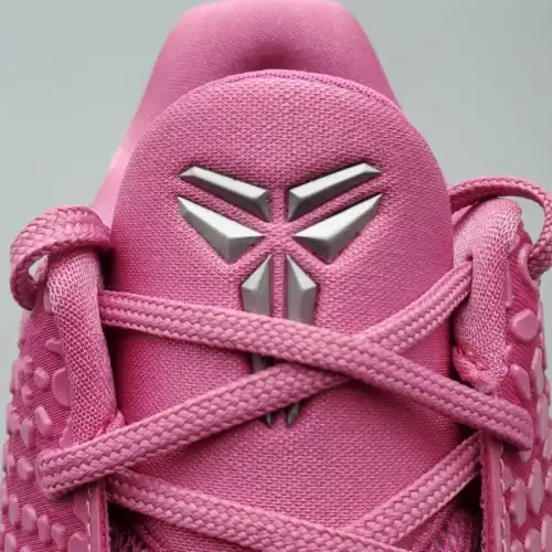 Zoom Kobe 6 'Think Pink' Kobe 6 2011