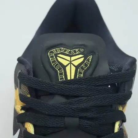 Kobe 8 'Sulfur  Kobe 8 Electric'