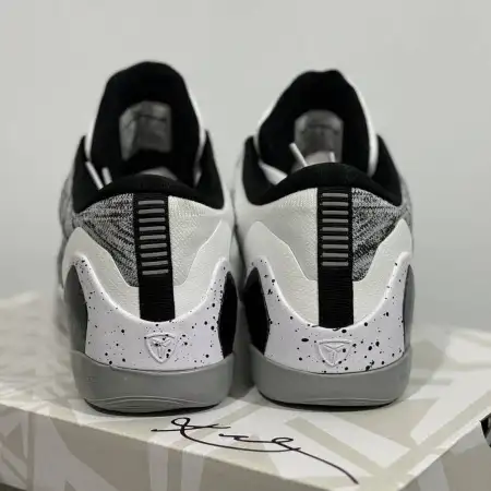 Kobe 9 Elite Kobe 9 Low 'Beethoven'