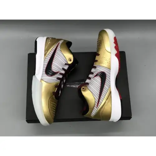 Zoom Kobe 4 Kobe 4 Protro 'Gold Medal' 2024