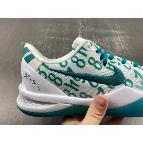 Kobe Radiant Emerald 8 Protro 'Radiant Emerald'