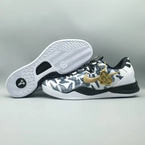 Kobe 8 Protro 'Mambacita'