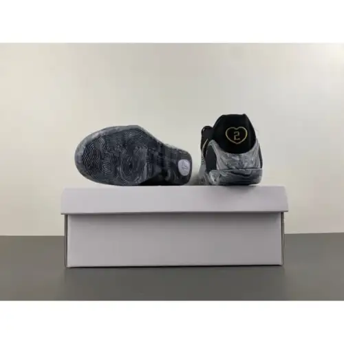Kobe 9 EM Kobe Protro 'Mambacita'
