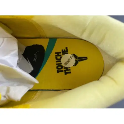 Zoom Kobe 4 Zoom Kobe 4 Protro 'CHBL'