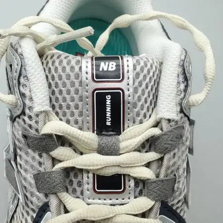 thisisneverthat x 1906R 'The New Balance 2022 Downtown Run'