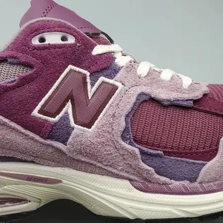 2002R 'Protection Pack 2002R - Pink'
