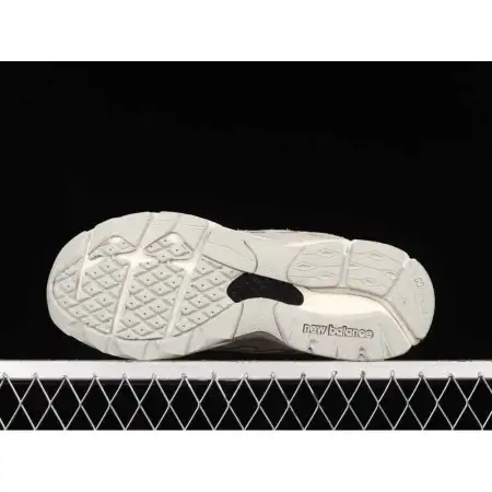 Levi's x 990v3 New Balance Made In USA 'Elephant Skin'