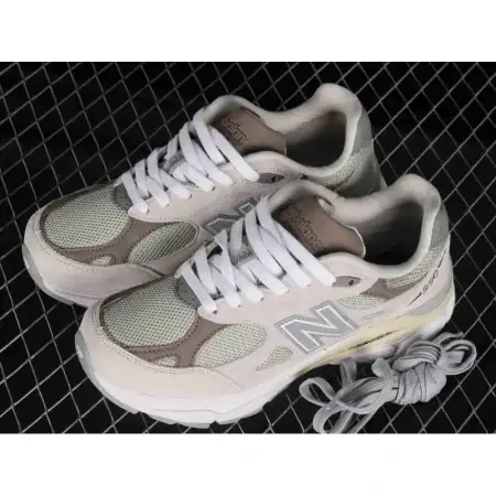 YCMC x 990v3 Made in USA 'Nimbus Cloud' 910F7767