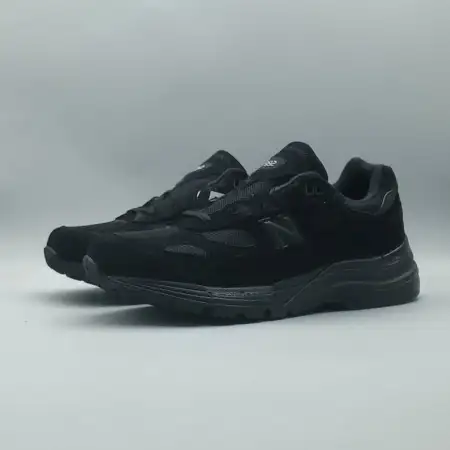 992 Made in USA 'Triple Black' F13D1623