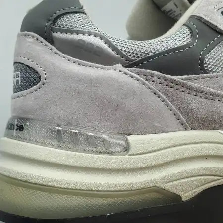 992 Made in  Grey USA 'Grey'