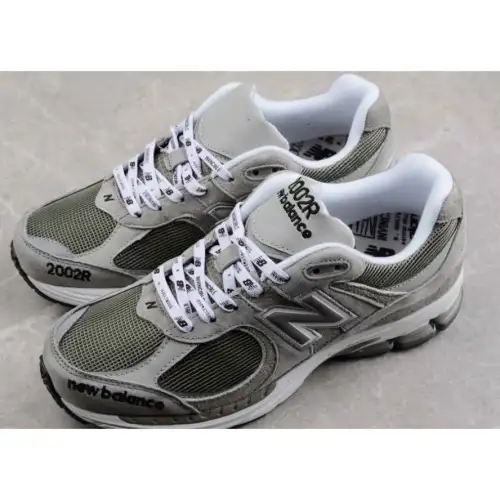 INVINCIBLE x N.HOOLYWOOD New Balance x 2002R 'Grey'