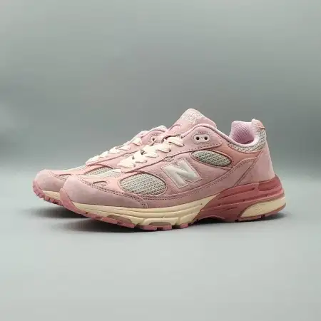 Joe Freshgoods x 993 Made in USA 'Performance Art - Powder Pink' C8D9F33
