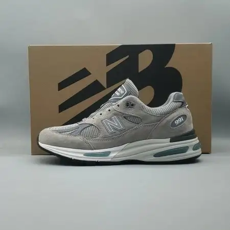 991v2 Made in 991v2 England 'Rock Ridge'
