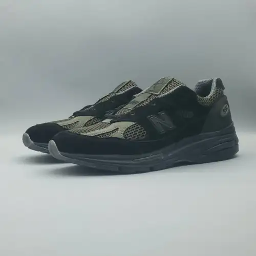 Stone Island Black x 991v2 Made in England 'Black'