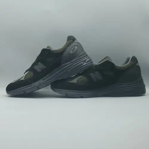 Stone Island Black x 991v2 Made in England 'Black'