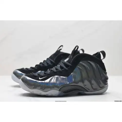 Air Foamposite One Air Foamposite One 'Hologram'