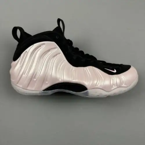 Air Foamposite One Air Foamposite One 'DMV Cherry Blossom'