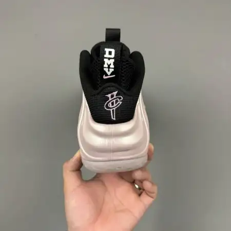 Air Foamposite One Air Foamposite One 'DMV Cherry Blossom'