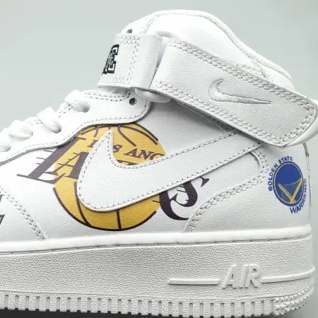 Supreme x NBA Air Force 1 x Air Force 1 Mid 07 'White'