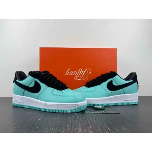Tiffany & Co. x Air Force 1 Low '1837' Air Force 1 Friends & Family