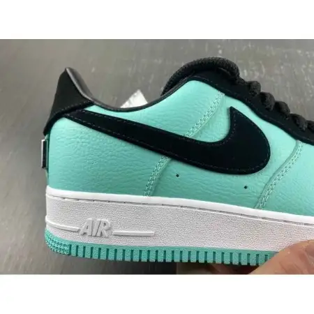 Tiffany & Co. x Air Force 1 Low '1837' Air Force 1 Friends & Family