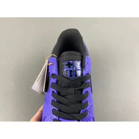 Kobe Bryant x FC Barcelona  Kobe Bryant x Air Force 1 Low Protro 'Persian Violet'