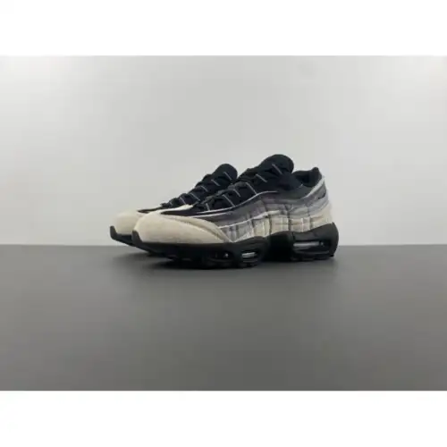 Comme des Grey Garçons x Air Max 95 'Grey'