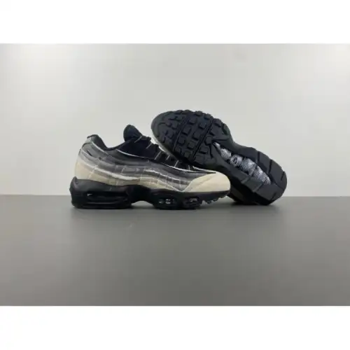 Comme des Grey Garçons x Air Max 95 'Grey'