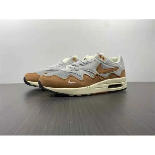 Patta Monarch x Air Max 1 'Monarch'