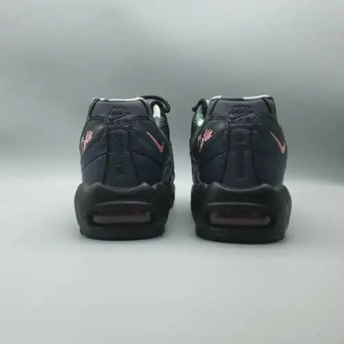 Corteiz x Air Max 95 SP 'Rules the World -  Rules the World Pink Beam'