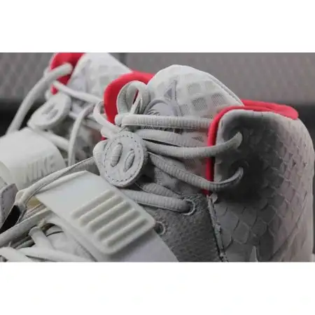 Air Yeezy Yeezy 2 NRG 'Pure Platinum'