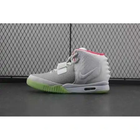 Air Yeezy Yeezy 2 NRG 'Pure Platinum'