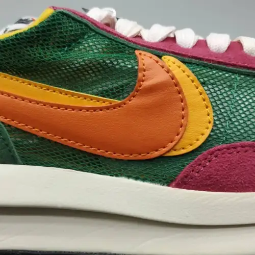 sacai x LDWaffle sacai 'Pine Green'