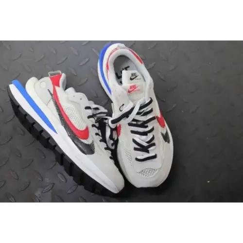sacai  Sail x VaporWaffle 'Sail'