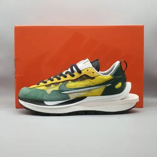 sacai x VaporWaffle VaporWaffle 'Tour Yellow'