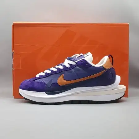 sacai x VaporWaffle VaporWaffle 'Dark Iris'