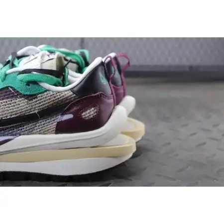 sacai x VaporWaffle Villain Red SP 'Villain Red'