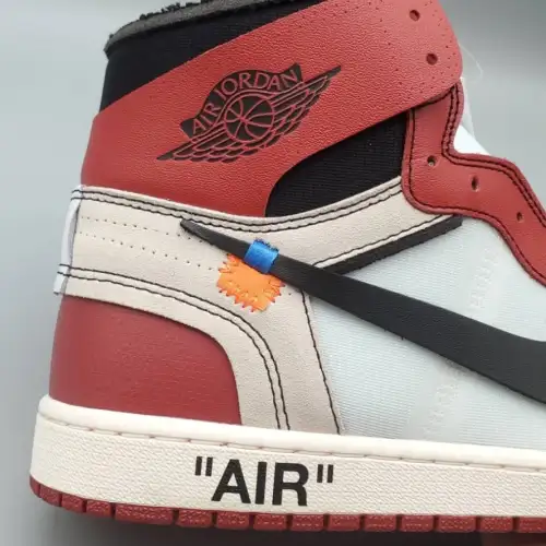 Off-White Chicago x Air Jordan 1 Retro High OG 'Chicago'