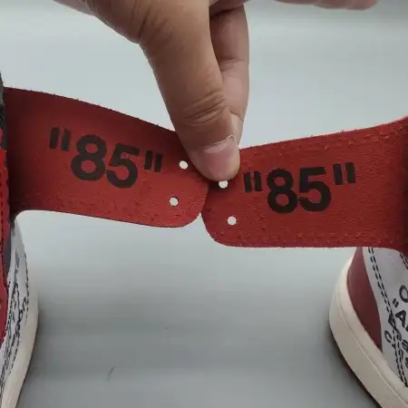 Off-White Chicago x Air Jordan 1 Retro High OG 'Chicago'