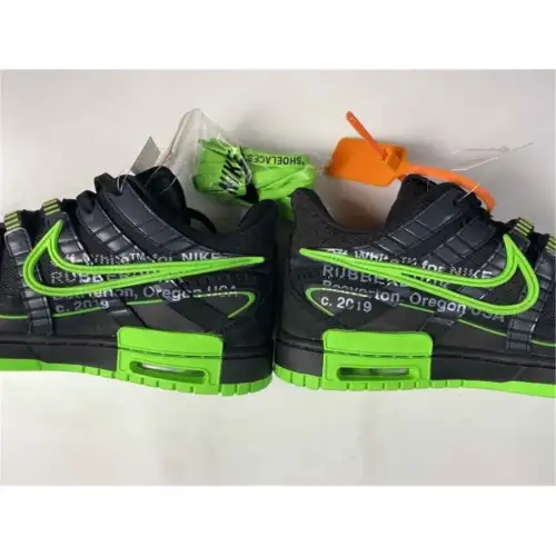 Off-White x Air Rubber Dunk 'Green Strike'