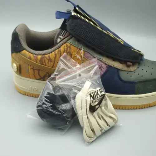 Travis Scott x Air  Air Force 1 Force 1 Low 'Cactus Jack'