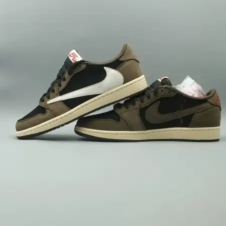 Travis Scott Mocha x Air Jordan 1 Low 'Mocha'