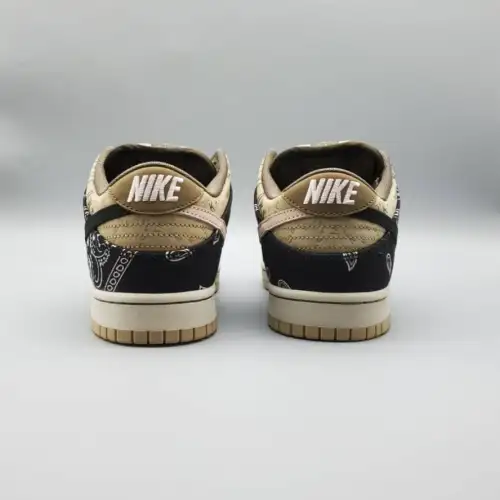 Travis Scott x Dunk Low Premium QS SB Dunk 'Cactus Jack'